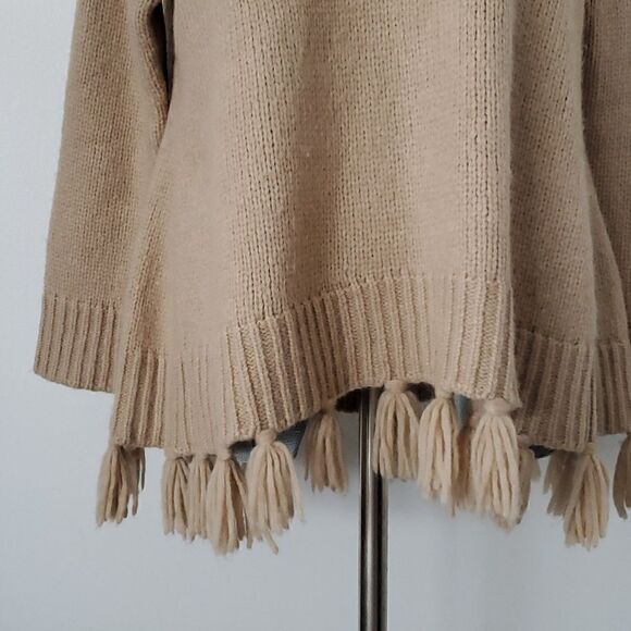 Kate Spade Broome Street | Alpaca Knit Tassle Sweater - Picture 5 of 10